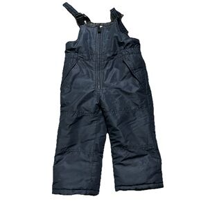 Toddler Oshkosh Black Snow Bib Double Knee Size 4T Damaged Buckle